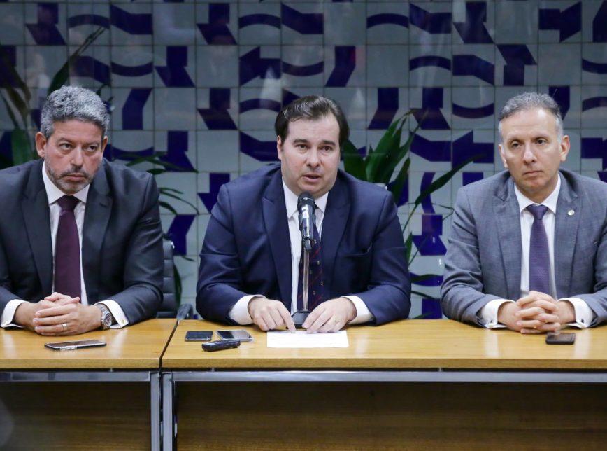 Rodrigo Maia e Aguinaldo Ribeiro versus Arthur Lira